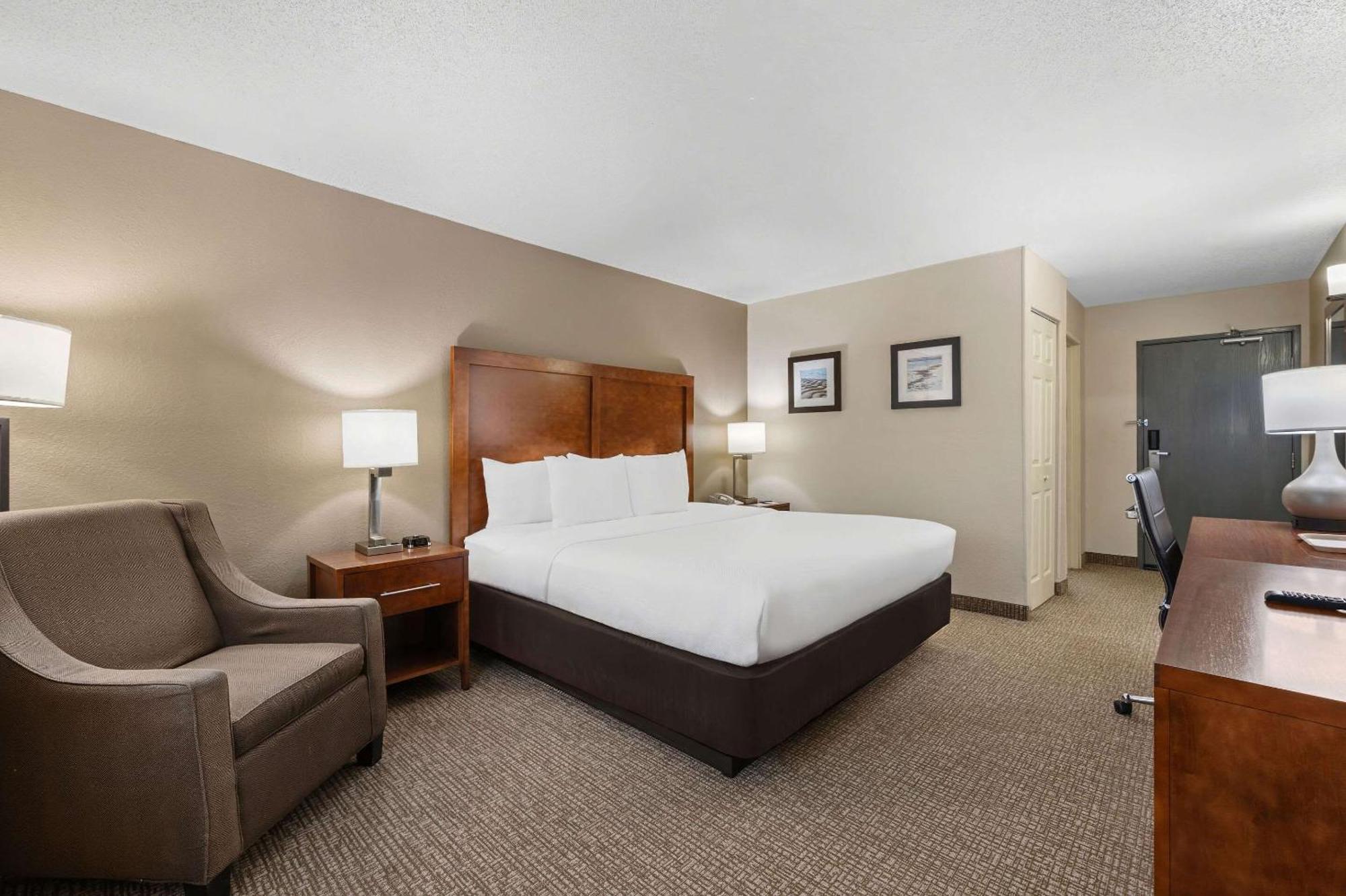 Comfort Inn Fort Myers Northeast Exterior foto
