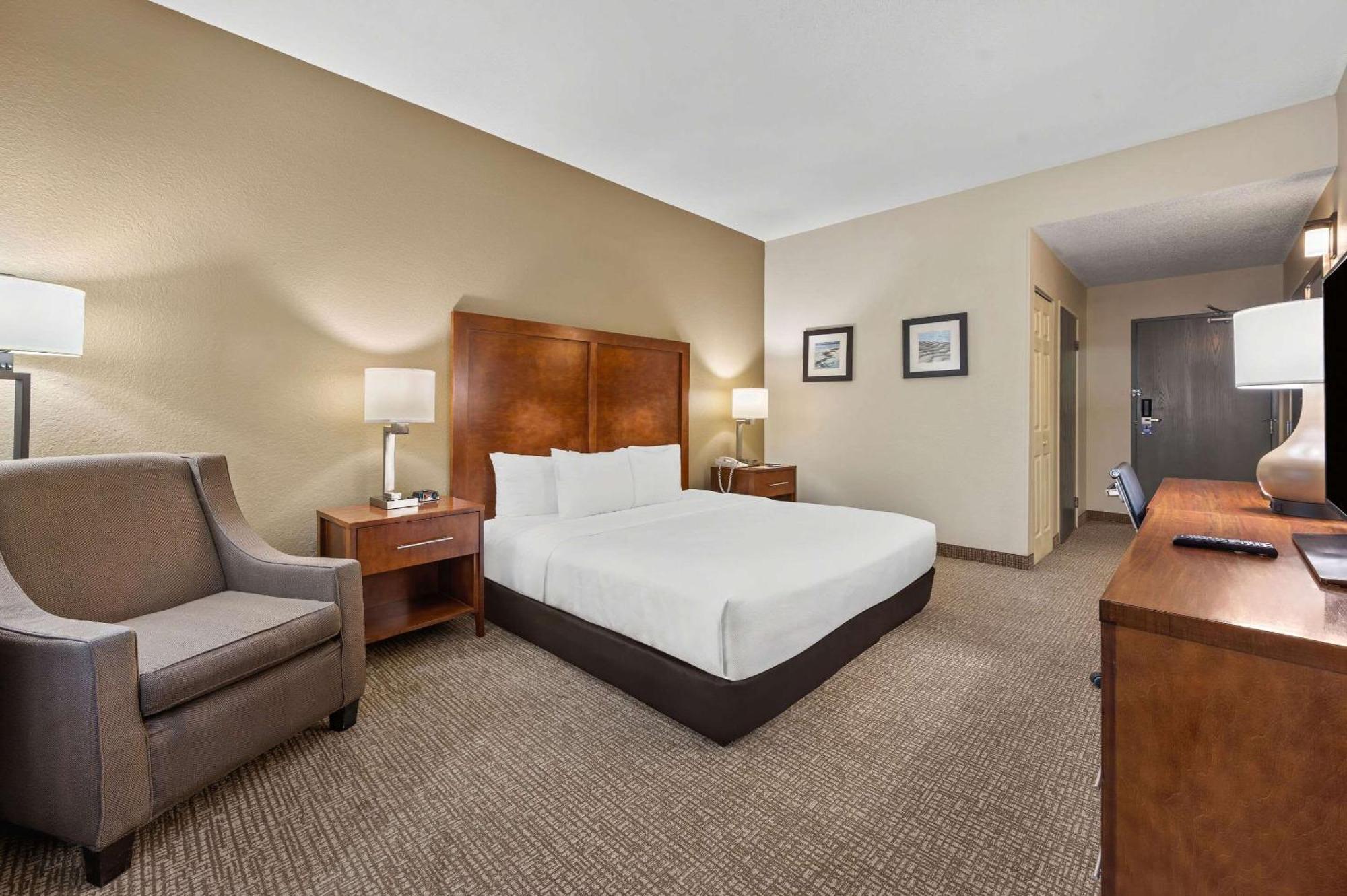 Comfort Inn Fort Myers Northeast Exterior foto